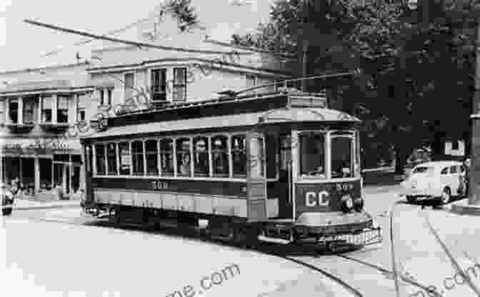 An Electric Streetcar In Portland, Oregon, In The Early 1900s. Portland S Streetcars (Images Of Rail)